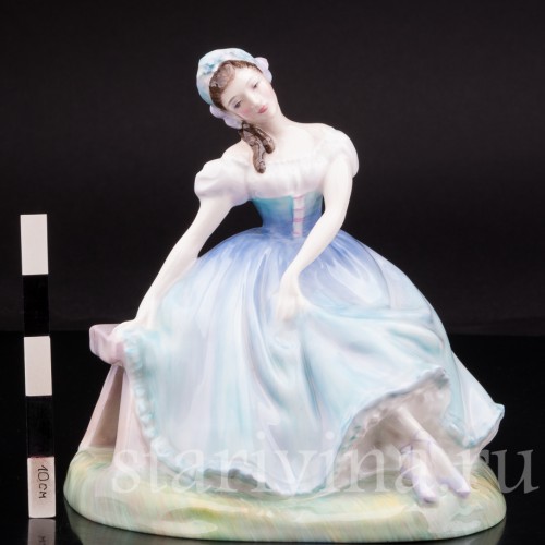 Статуэтка из фарфора Жизель, Royal Doulton, Великобритания, 1953 год.