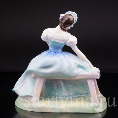 Статуэтка из фарфора Жизель, Royal Doulton, Великобритания, 1953 год.
