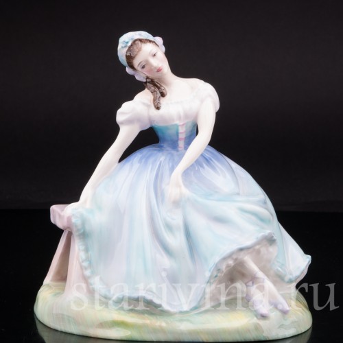 Статуэтка из фарфора Жизель, Royal Doulton, Великобритания, 1953 год.