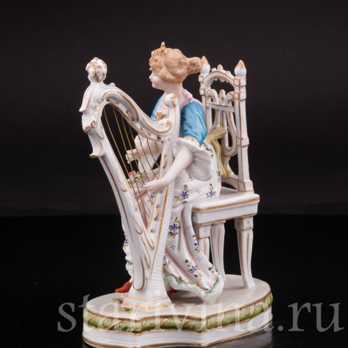 Фарфоровая статуэтка Девушка с арфой, Sitzendorf, Германия, 19 в.