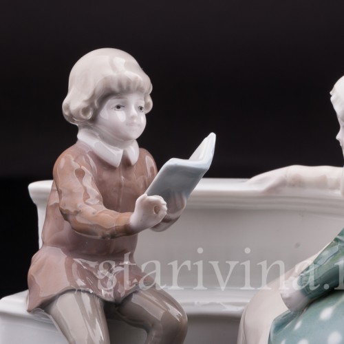 Редкая статуэтка из фарфора Дети с книгой, Galluba & Hofmann, Германия, 1905-37 гг.