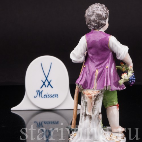 Фигурка из фарфора Мальчик с мотыгой, Meissen, Германия, 1961 г.