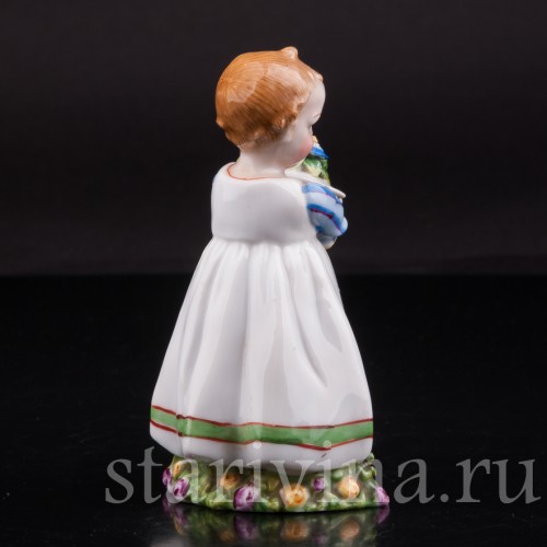 Фигурка из фарфора Девочка с букетом, миниатюра, E. A. Muller, Германия, кон. 19, нач. 20 вв.