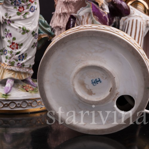 Две фарфоровые лампы Галантная пара, Volkstedt, Германия, кон. 19, нач. 20 вв.