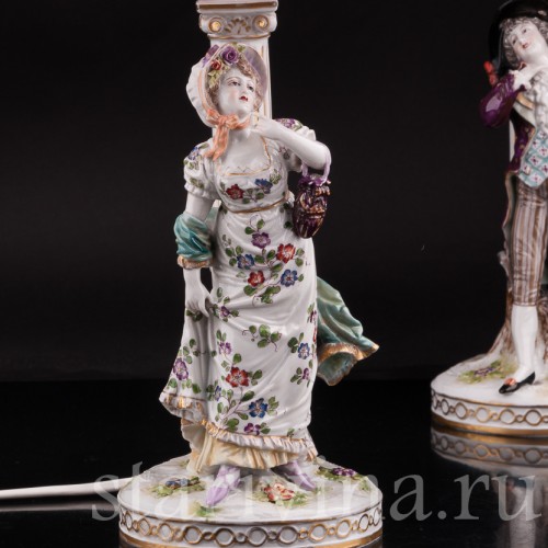 Две фарфоровые лампы Галантная пара, Volkstedt, Германия, кон. 19, нач. 20 вв.