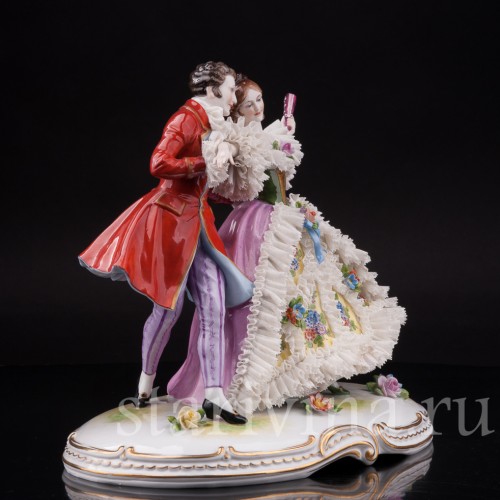 Антикварная статуэтка Пара на прогулке, Muller & Co, Германия, перв. пол 20 в.