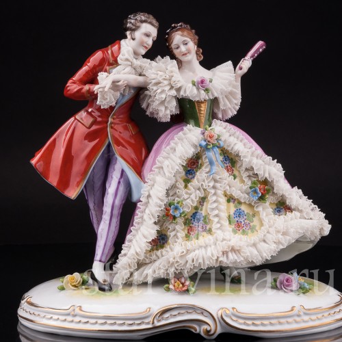 Антикварная статуэтка Пара на прогулке, Muller & Co, Германия, перв. пол 20 в.