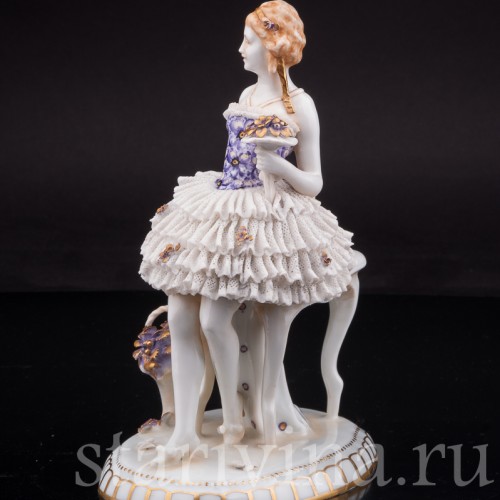 Антикварная статуэтка Девушка с веером и букетом, кружевная, E. A. Muller, Германия, нач. 20 в.