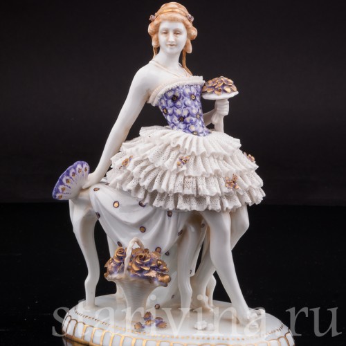 Антикварная статуэтка Девушка с веером и букетом, кружевная, E. A. Muller, Германия, нач. 20 в.