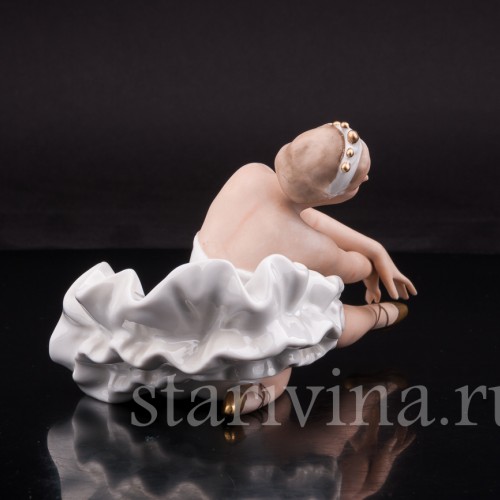 Фигурка из фарфроа Балерина Лебедь, Wallendorf, Германия, 1960 г.