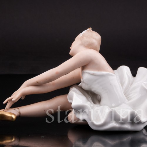 Фигурка из фарфроа Балерина Лебедь, Wallendorf, Германия, 1960 г.