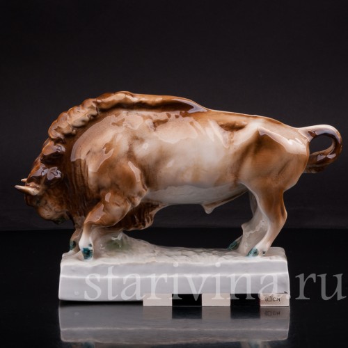 Фигурка животного из фарфора Зубр, Zsolnay, Венгрия, 1890-1950 гг.