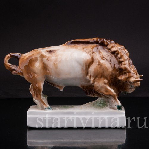 Фигурка животного из фарфора Зубр, Zsolnay, Венгрия, 1890-1950 гг.