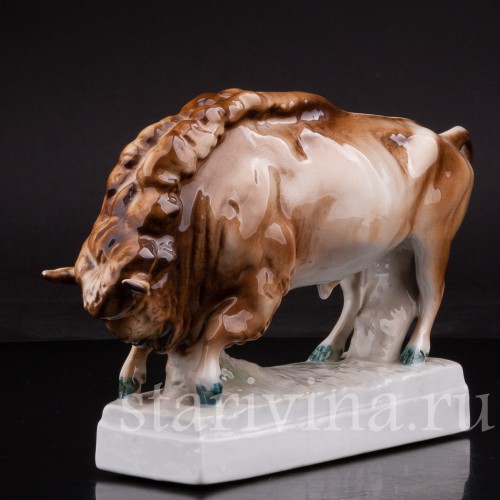Фигурка животного из фарфора Зубр, Zsolnay, Венгрия, 1890-1950 гг.