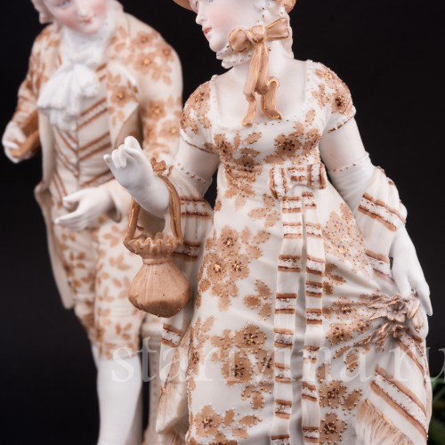 Фигурка из фарфора Галантная пара Volkstedt, Германия, кон.19 в.