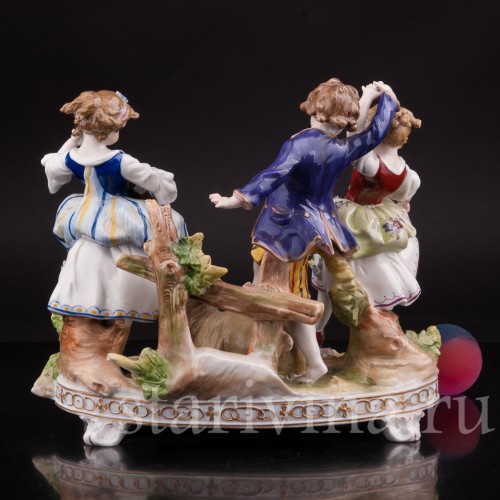 Фарфоровая композиция Деревенские танцы E. A. Muller, Германия, кон. 19, нач. 20 вв.