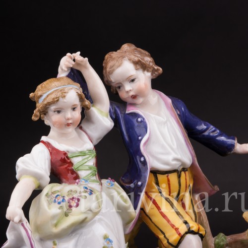 Фарфоровая композиция Деревенские танцы E. A. Muller, Германия, кон. 19, нач. 20 вв.