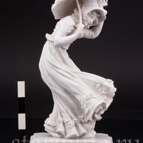 Фарфоровая статуэтка Девушка с зонтиком, аллегория осени Karl Ens, Германия, 1900 гг.