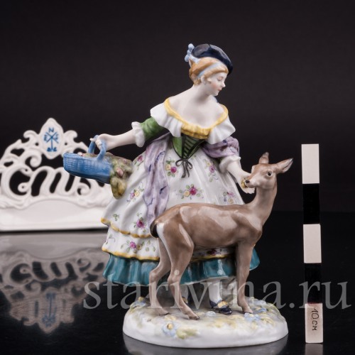 Антикварная статуэтка Девушка с ланью Karl Ens, Германия, 1920-30 гг.