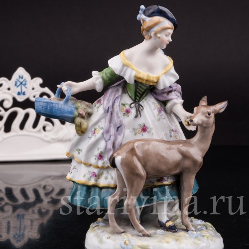 Антикварная статуэтка Девушка с ланью Karl Ens, Германия, 1920-30 гг.