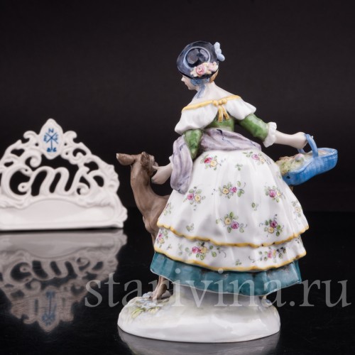 Антикварная статуэтка Девушка с ланью Karl Ens, Германия, 1920-30 гг.