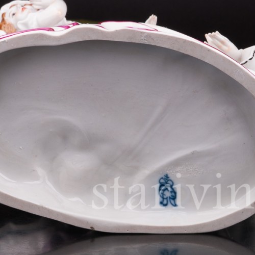 Редкая фарфоровая статуэтка Пьеро и Коломбина, Volkstedt, Германия, нач. 20 в.