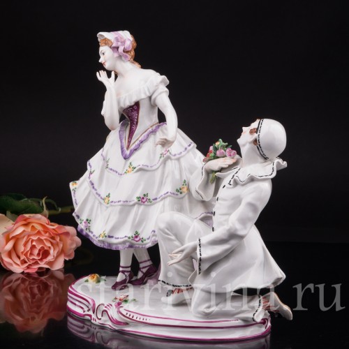 Редкая фарфоровая статуэтка Пьеро и Коломбина, Volkstedt, Германия, нач. 20 в.