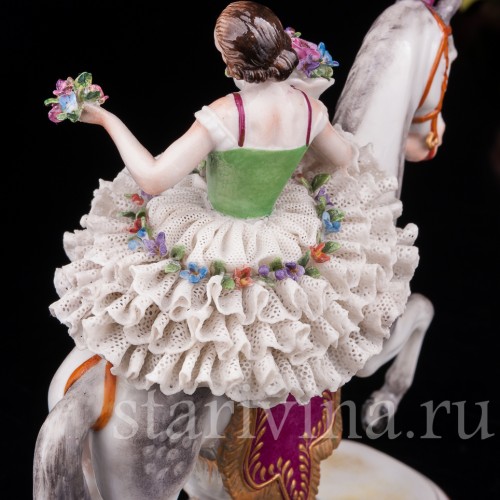 Антикварная статуэтка девушки Наездница, кружевная, Muller & Co, Германия, нач. 20 в.