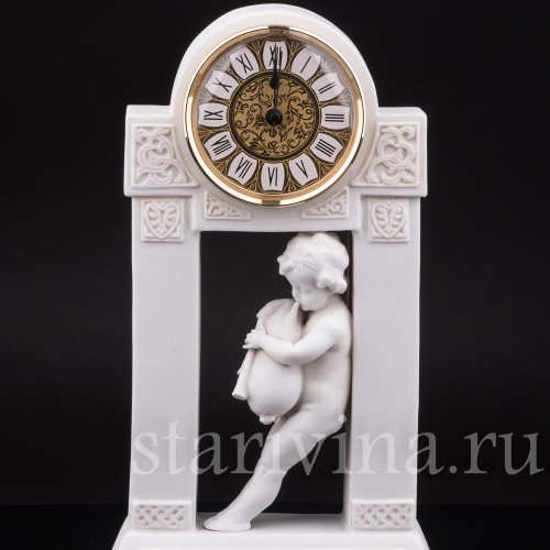 Антикварные часы из бисквита Путти с волынкой, Dressel, Kister & Co, Германия, нач. 20 в.