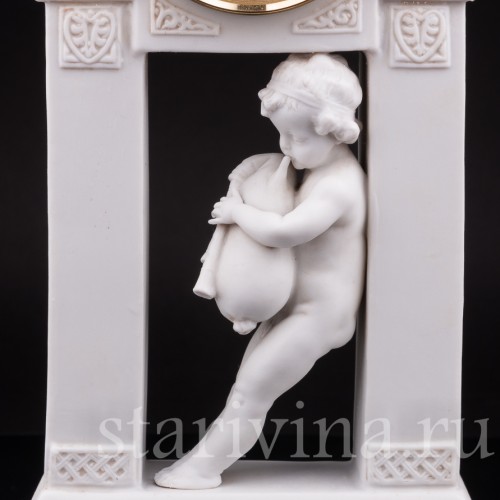 Антикварные часы из бисквита Путти с волынкой, Dressel, Kister & Co, Германия, нач. 20 в.