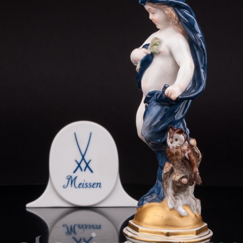 Антикварная статуэтка из фарфора Аллегория ночи, Meissen, Германия, 1860 - 1925 гг.