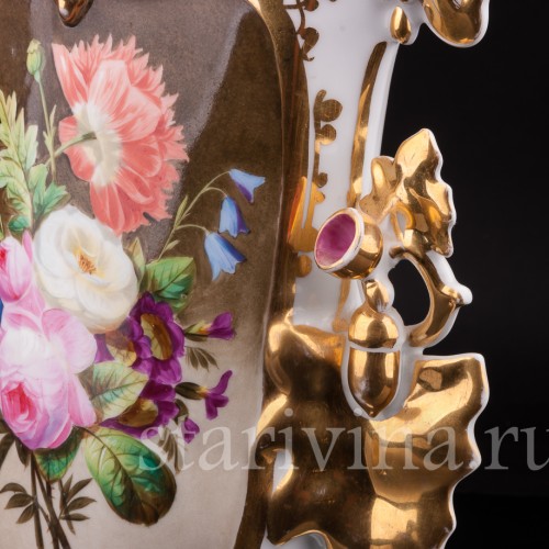 Антикварная фарфоровая Ваза с желудями, Франция, 19 в.