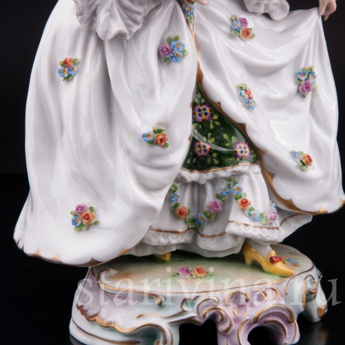 Фарфоровая статуэтка Дама с веером, E. A. Muller, Германия, кон. 19, нач. 20 вв.