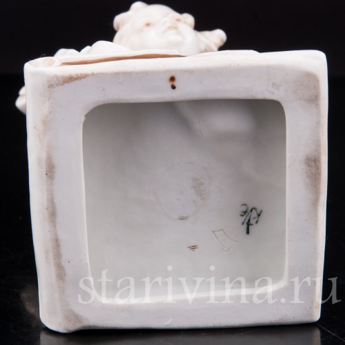 Фигурка из фарфора Ангелочек с виолончелью, Karl Ens, Германия, 1900 гг.