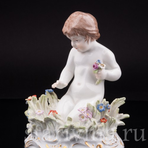 Фарфоровая статуэтка Девочка с бабочкой, Meissen, Германия, кон. 19, нач. 20 вв.