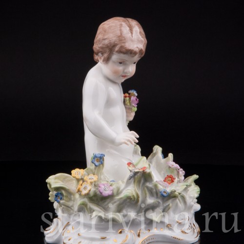 Фарфоровая статуэтка Девочка с бабочкой, Meissen, Германия, кон. 19, нач. 20 вв.