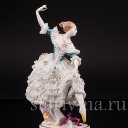 Фарфоровая статуэтка танцовщицы Балерина, кружевная, Volkstedt, Германия, кон. 19 - нач. 20 вв.