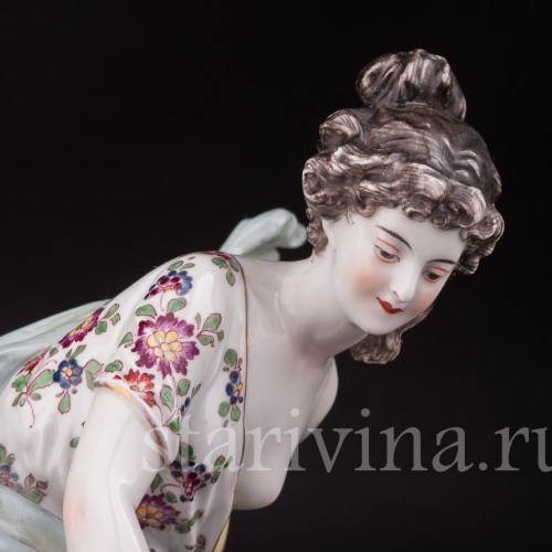 Фарфоровая статуэтка Венера и Купидон, Volkstedt, Германия, кон. 19 - нач. 20 вв.