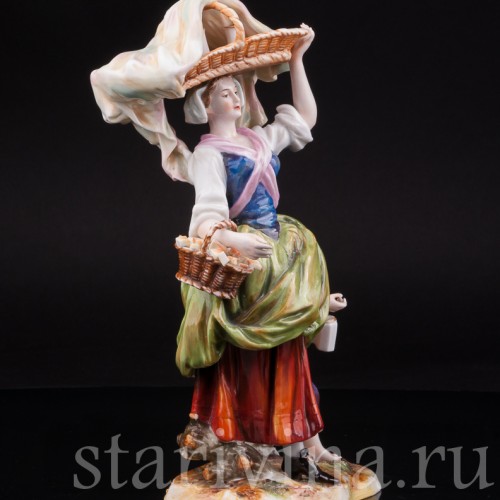 Фарфоровая статуэтка Торговка, Тюрингия Германия, Кон 19, нач. 20 вв.