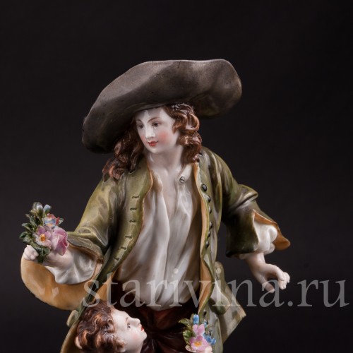 Фарфоровая статуэтка Мужчина с мальчиком, Тюрингия Германия, кон. 19 в., нач. 20 в.