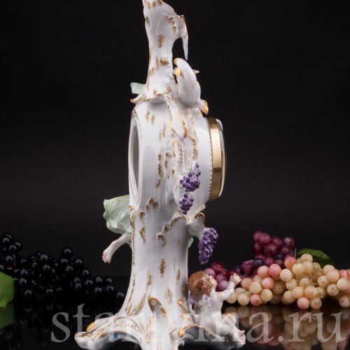 Фарфоровые часы Щедрая лоза, Sitzendorf, Германия, пер. пол. 20 в.