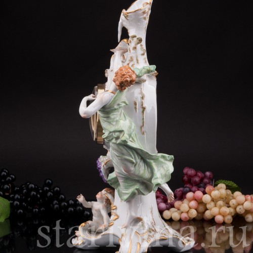 Фарфоровые часы Щедрая лоза, Sitzendorf, Германия, пер. пол. 20 в.