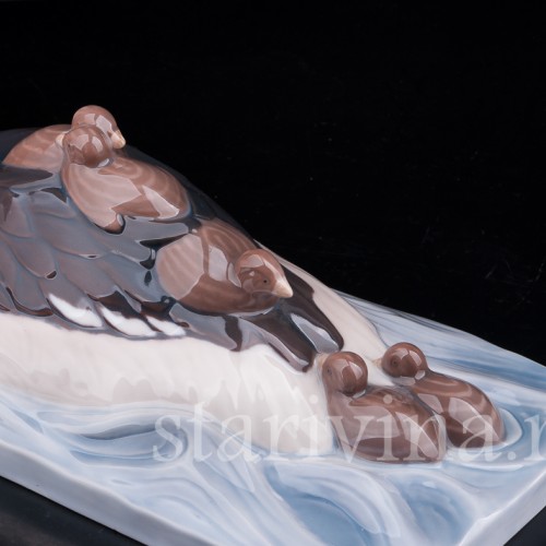 Фигурка птиц из фарфора Чомга с птенцами, Bing & Grondahl, Дания, 1970 гг.