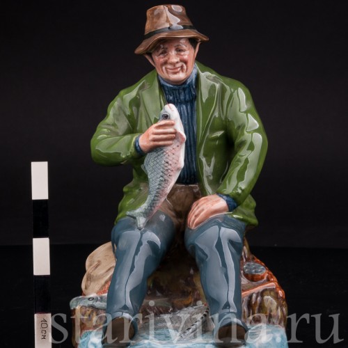 Фигурка рыбака из фарфора "Богатый улов", Royal Doulton, Великобритания, 1960 гг.