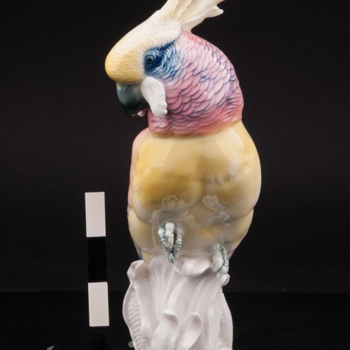 Статуэтка птицы из фарфора Попугай какаду на кукурузе, Karl Ens, Германия, 1920-30 гг.
