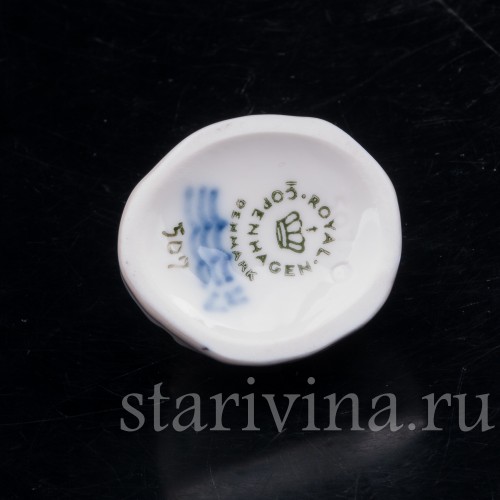 Фигурка из фарфора Лягушка на камне, миниатюра, Royal Copenhagen, Дания, 1962 год.