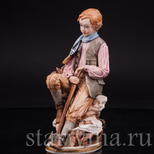 Фарфоровая статуэтка Аллегория Зимы, Capodimonte, Италия, сер., вт пол. 20 века.