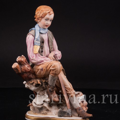 Фарфоровая статуэтка Аллегория Зимы, Capodimonte, Италия, сер., вт пол. 20 века.