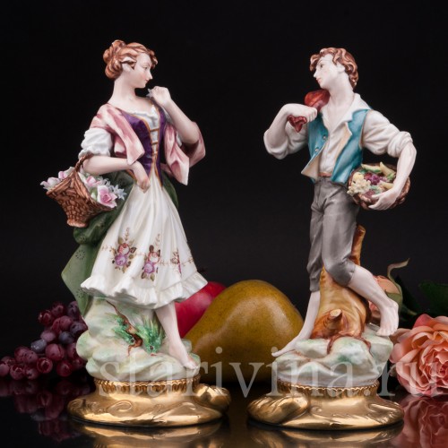 Фарфоровые статуэтки Цветочница и кавалер, Япония, вт. пол. 20 века.