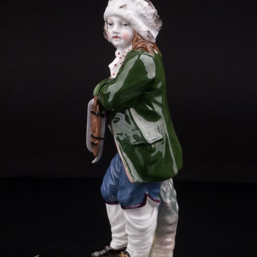 Аллегория зимы, мальчик с коньками, KPM, Германия